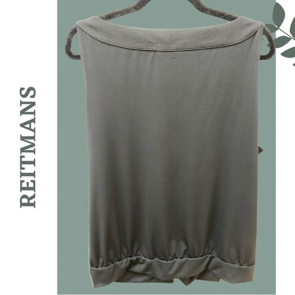 🛍️3/$40 Reitmans Black Embellished Neckline Sleeveless Top Waistband Size 3X - Picture 3 of 5